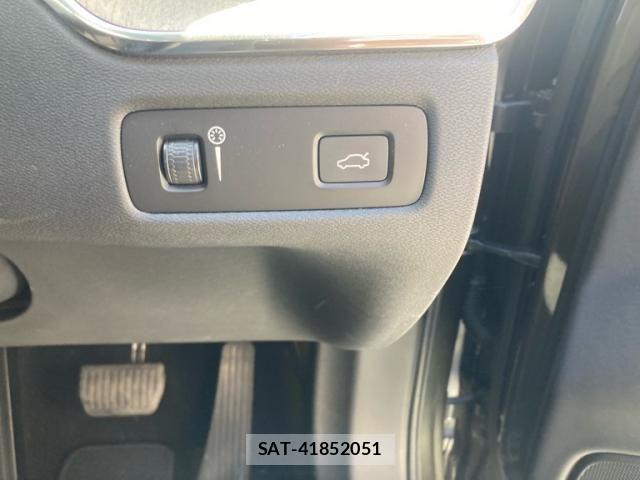 Volvo XC60 2022-09 7226828-14