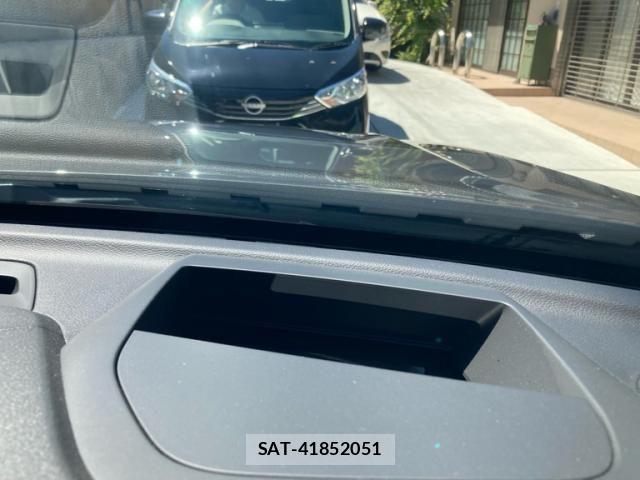 Volvo XC60 2022-09 7226828-18