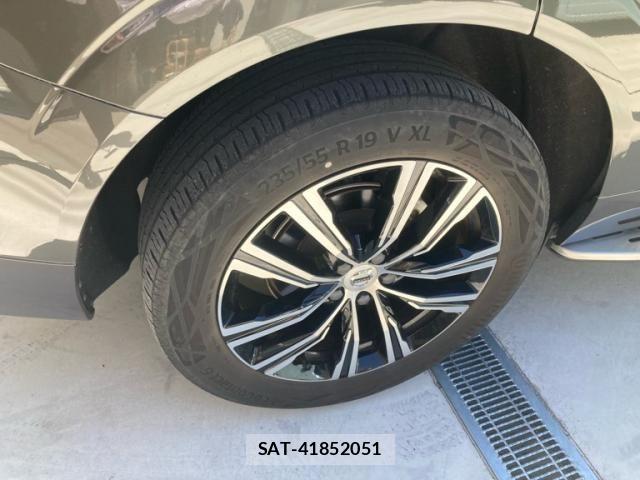 Volvo XC60 2022-09 7226828-6