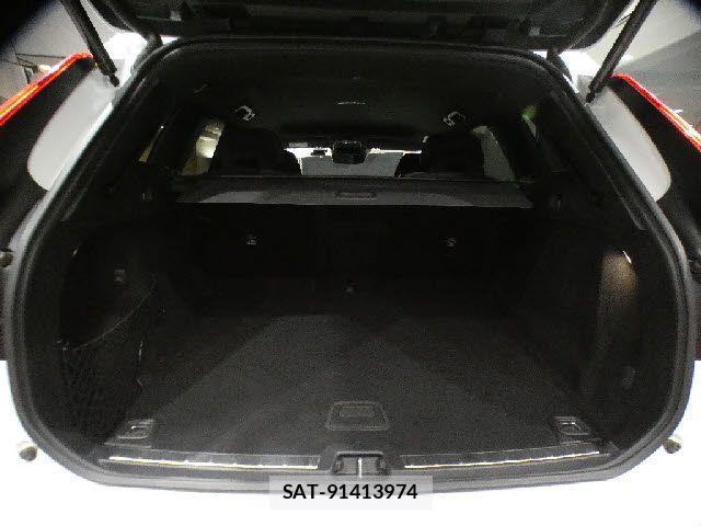 Volvo XC60 2019-12 7226825-29