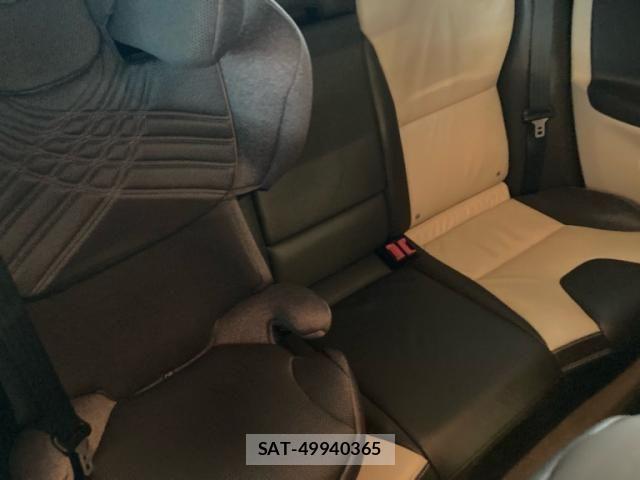 Volvo XC60 2011-08 7226823-14