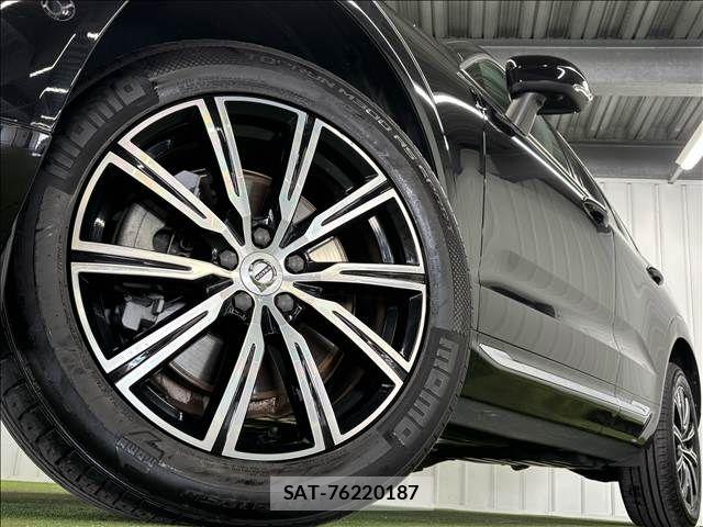 Volvo XC60 2020-11 7252758-18