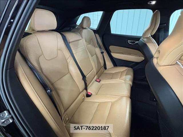Volvo XC60 2020-11 7252758-7