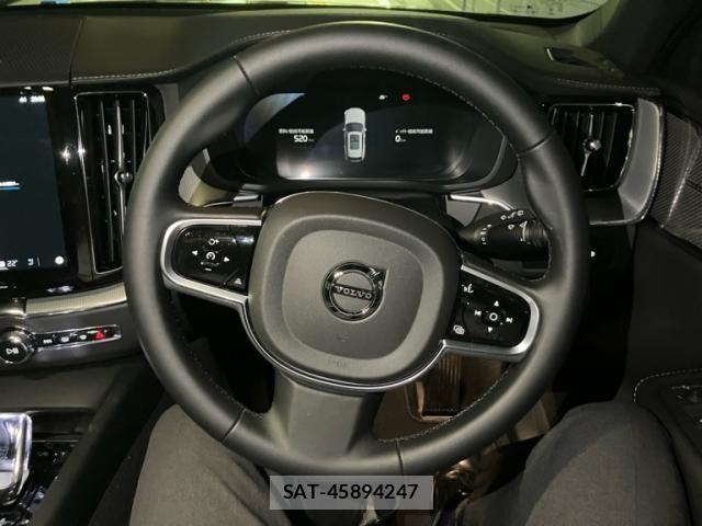 Volvo XC60 2025-04 7273235-14