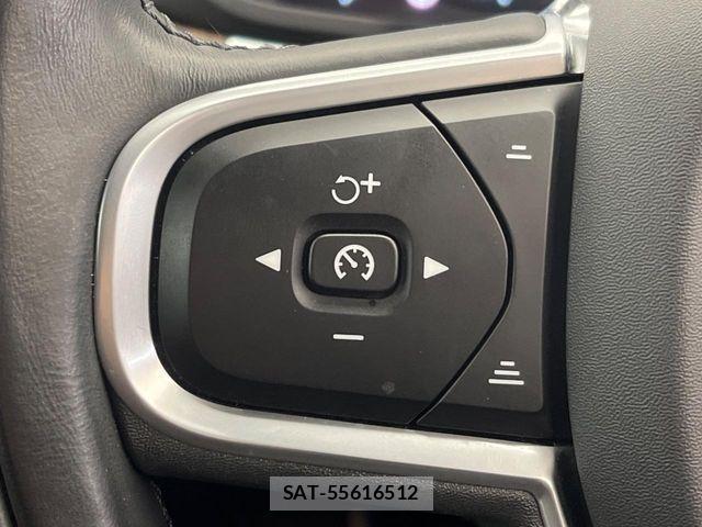 Volvo XC60 2021-06 7273234-9