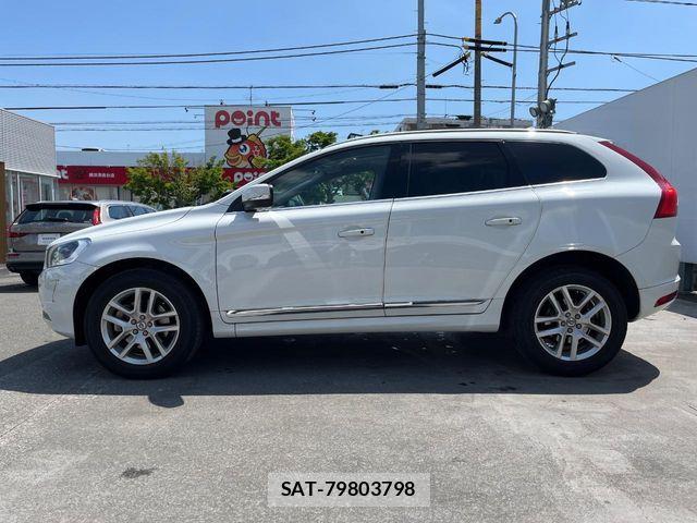 Volvo XC60 2017-09 7273242-17