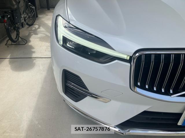 Volvo XC60 2022-03 7330997-9