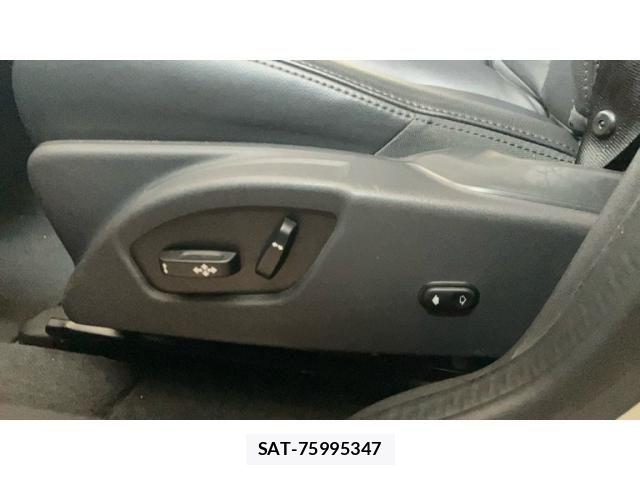 Volvo XC60 2015-06 7331001-22