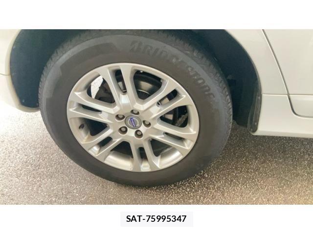 Volvo XC60 2015-06 7331001-8