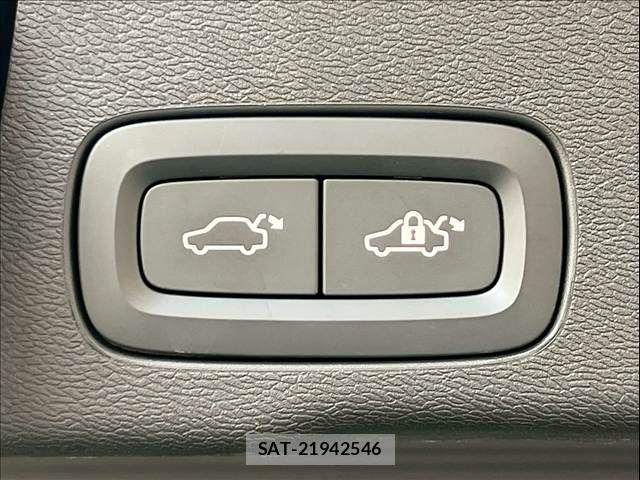Volvo XC60 2020-03 7360372-9