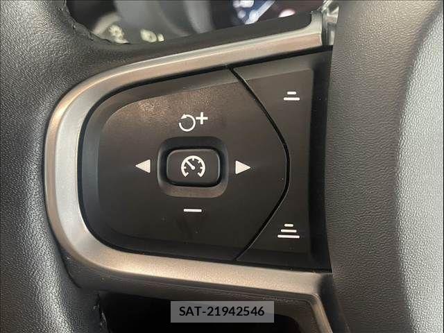 Volvo XC60 2020-03 7360372-10