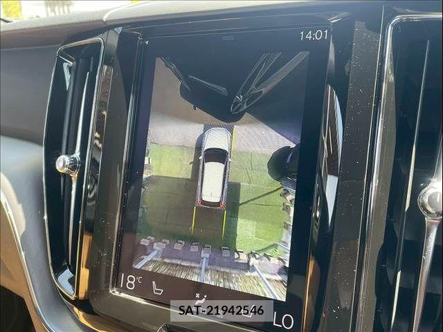 Volvo XC60 2020-03 7360372-4