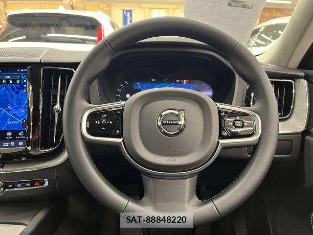 Volvo XC60 2025-09 7360375-8