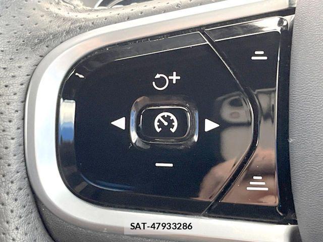 Volvo XC60 2018-05 7360374-3