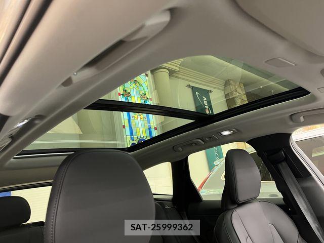 Volvo XC60 2025-09 7394722-5
