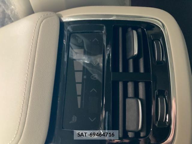 Volvo XC60 2023-02 7394723-14