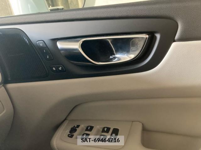 Volvo XC60 2023-02 7394723-18