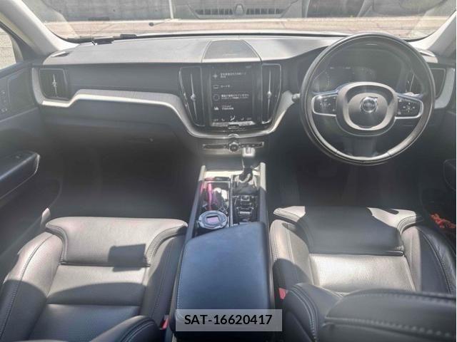 Volvo XC60 2019-01 7458694-2