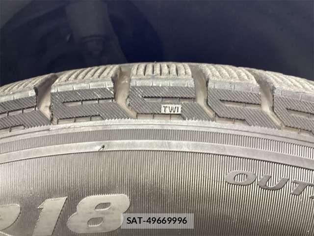 Volvo XC60 2020-07 7458695-10