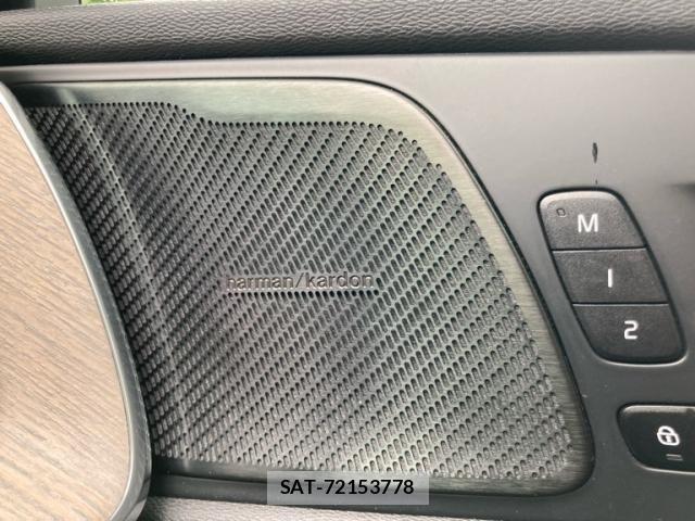 Volvo XC60 2019-12 7563044-22