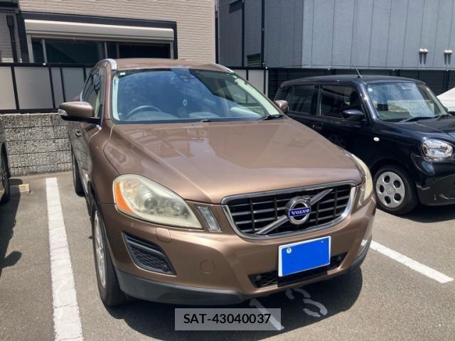 Volvo XC60 2011-07 7621164-2