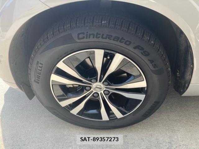 Volvo XC60 2021-11 7621161-9