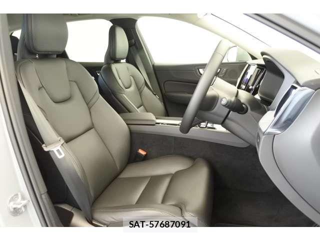 Volvo XC60 2024-03 7621160-13