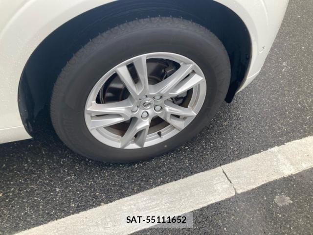 Volvo XC60 2019-08 7621162-5