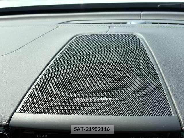 Volvo XC60 2021-02 7730480-2