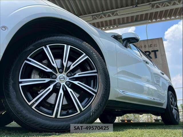 Volvo XC60 2020-04 7730481-18