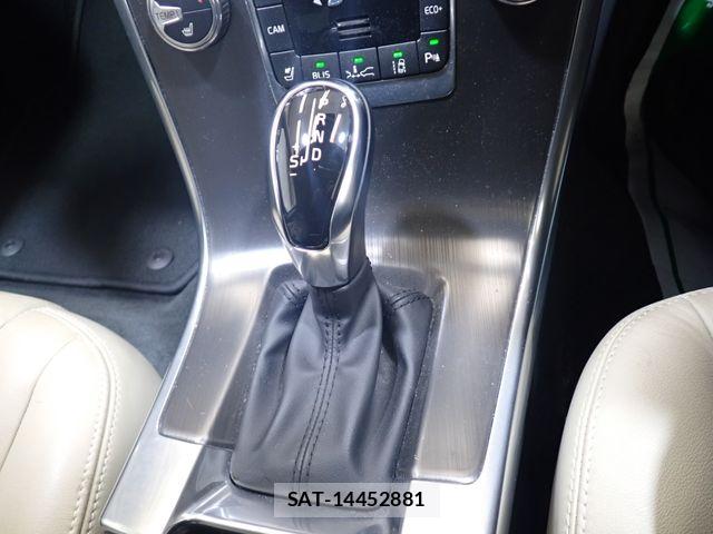 Volvo XC60 2016-03 7730484-15