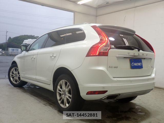 Volvo XC60 2016-03 7730484-2