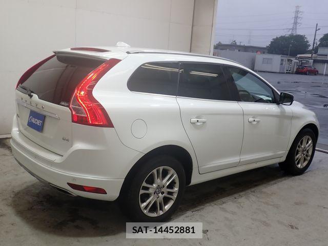 Volvo XC60 2016-03 7730484-7