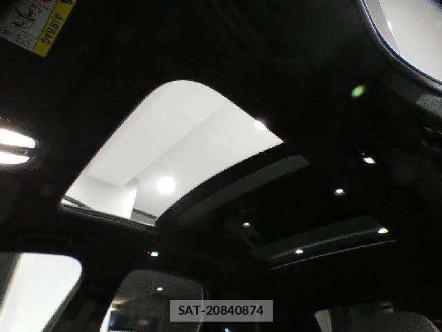 Volvo XC60 2022-05 7880349-15