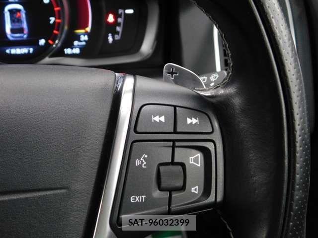 Volvo XC60 2015-07 7880350-18