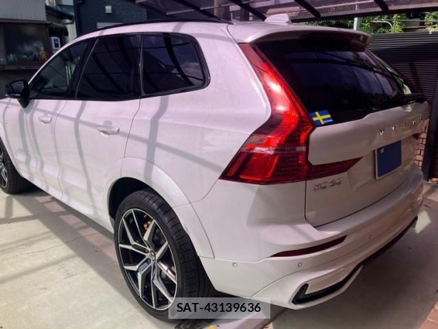 Volvo XC60 2021-10 7880348-3