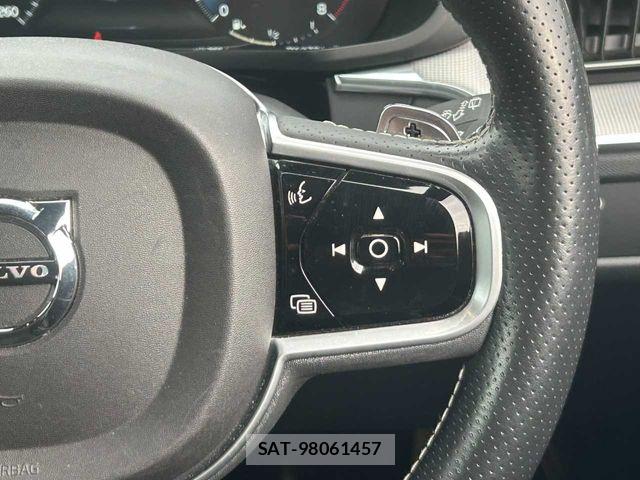 Volvo XC60 2018-08 7903600-12