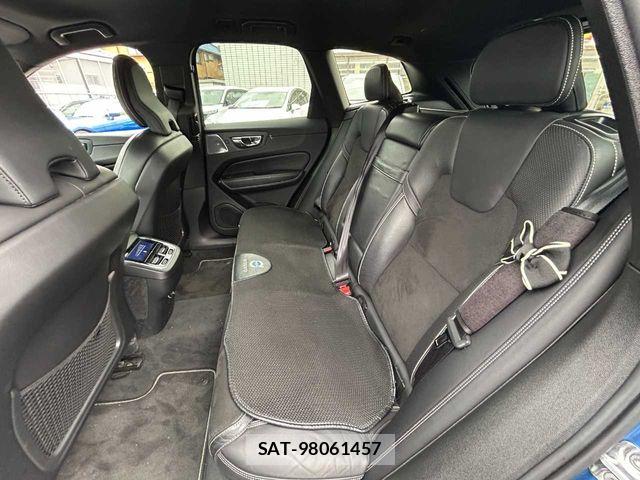 Volvo XC60 2018-08 7903600-19
