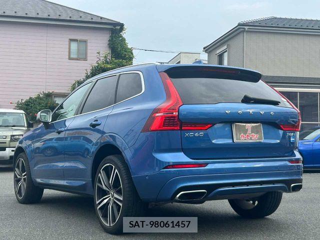 Volvo XC60 2018-08 7903600-27