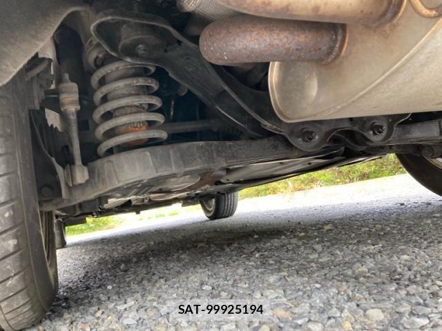 Volvo XC60 2010-09 7964323-10