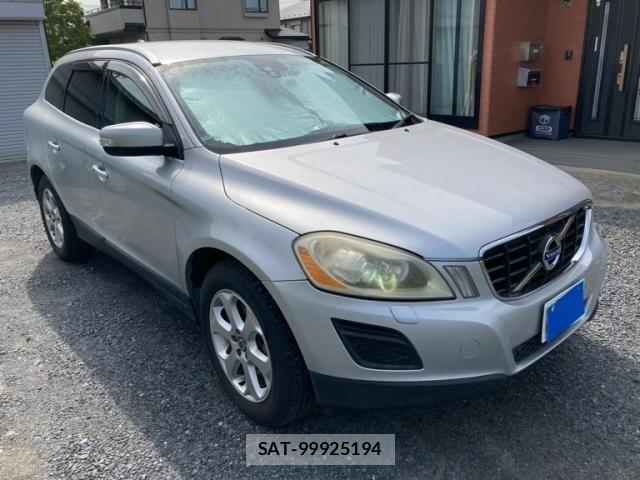 Volvo XC60 2010-09 7964323-1