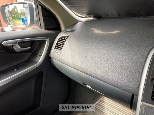 Volvo XC60 2010-09 7964323-19