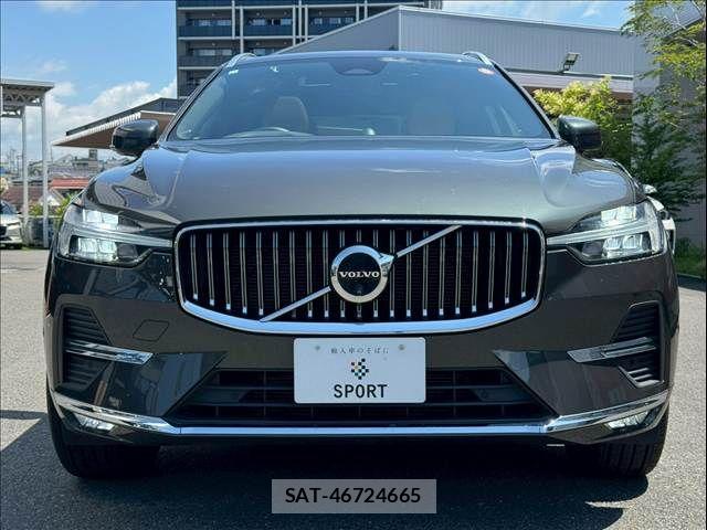 Volvo XC60 2021-12 7964319-12