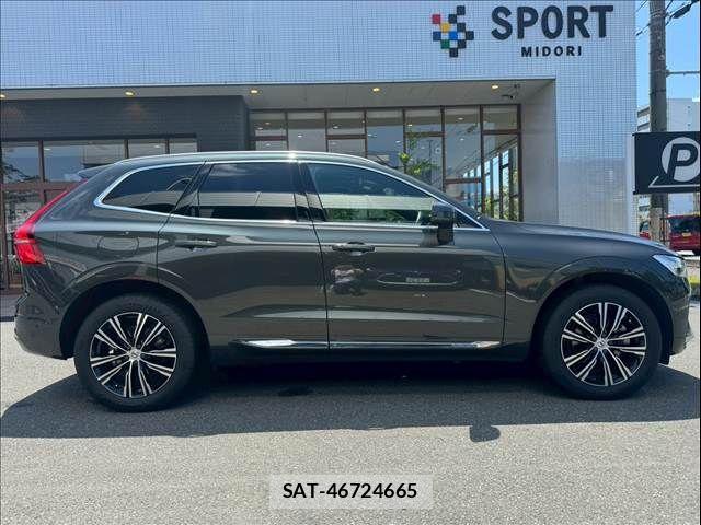 Volvo XC60 2021-12 7964319-14