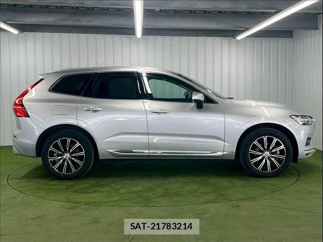 Volvo XC60 2020-09 7964322-14