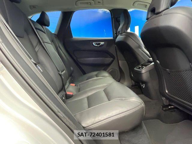 Volvo XC60 2019-12 7964313-9