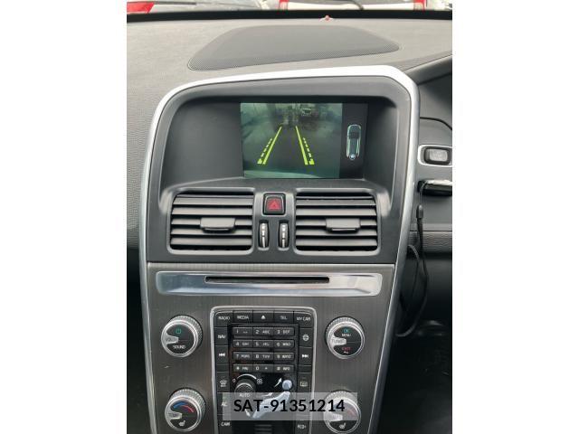 Volvo XC60 2016-06 7981478-11