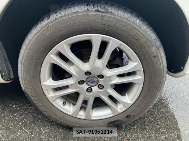 Volvo XC60 2016-06 7981478-13