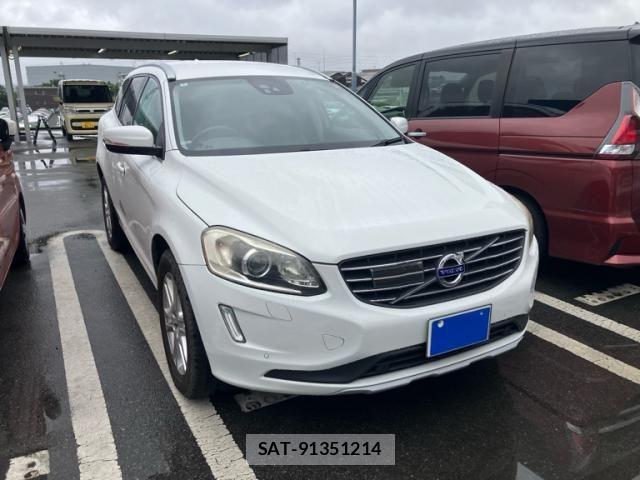 Volvo XC60 2016-06 7981478-1