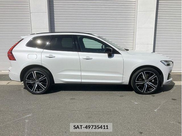 Volvo XC60 2021-07 7981477-17